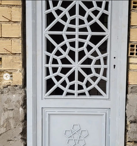 در و پنجره آهنی قیمت گره چینی
