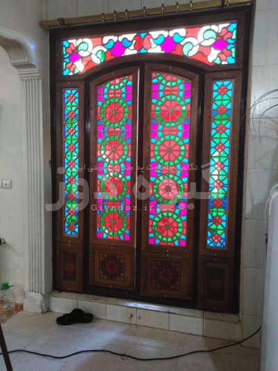 پنجره بازشو گره چینی