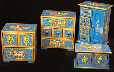 جعبه چوبی خاطره انگیز با طرح خاص