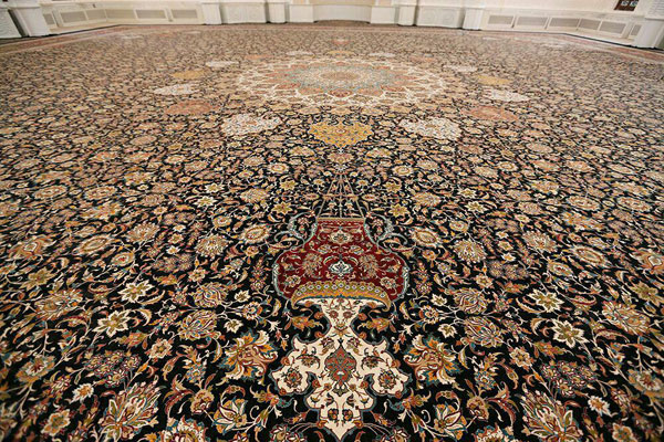 خرید فرش دست باف مسجدی